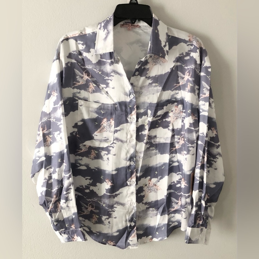 NWT Bailey Rose Cherub Button Up Shirt